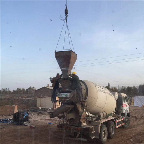 通许县“精准瞄准”—— 吊车的 “定位导航” 技术